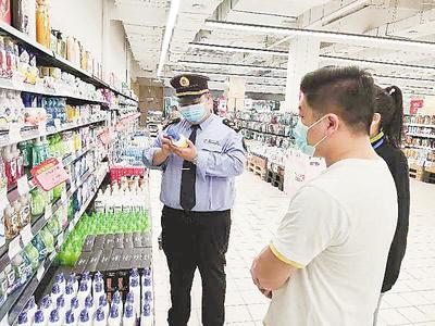 強(qiáng)化消毒產(chǎn)品檢查，保障食品經(jīng)營(yíng)衛(wèi)生安全